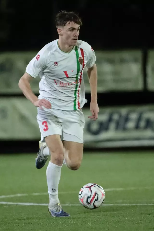 Foto 32 van 59